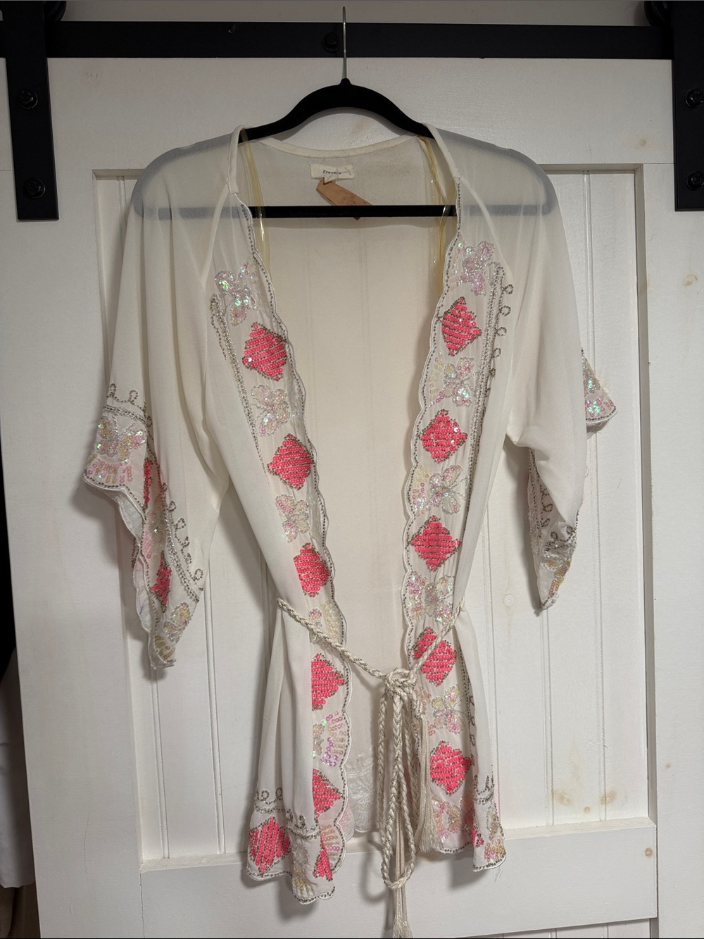 Freeway Ivory Kimono Robe with Pink Embroidery